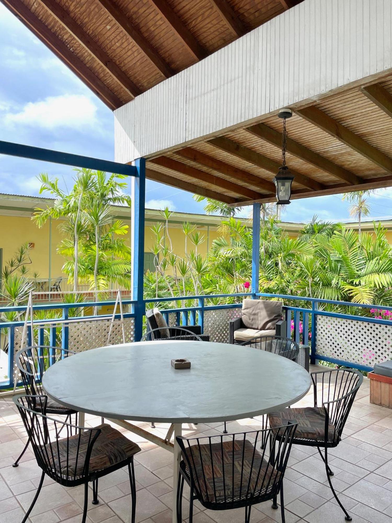 Bananaquit Tobago -Stay Near The Beach Crown Point Exterior foto